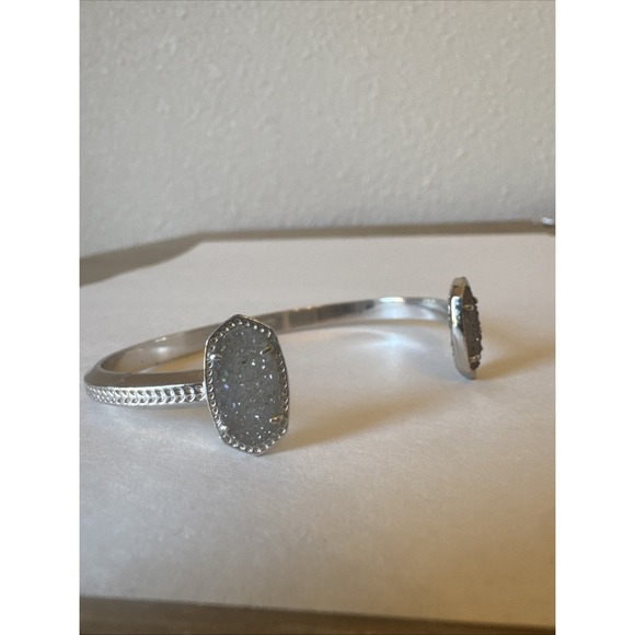 Kendra Scott Jewelry - Kendra Scott Silver Sparkle Elton Cuff Silver Gray Drusy
